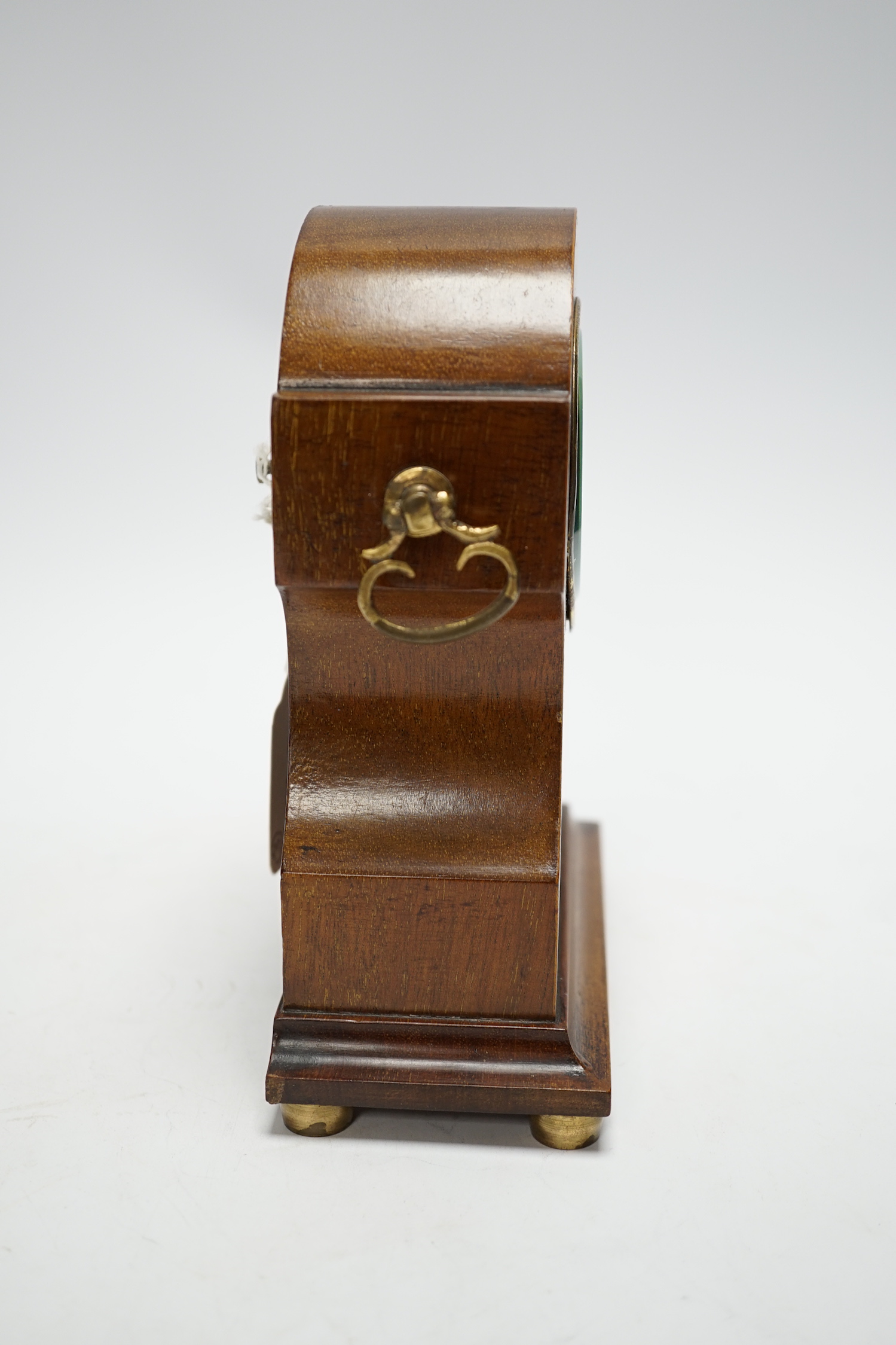 An inlaid mahogany 8 day mantel clock, 18.5cm